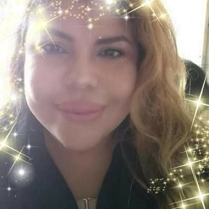 Meet your Posher, Ernestina